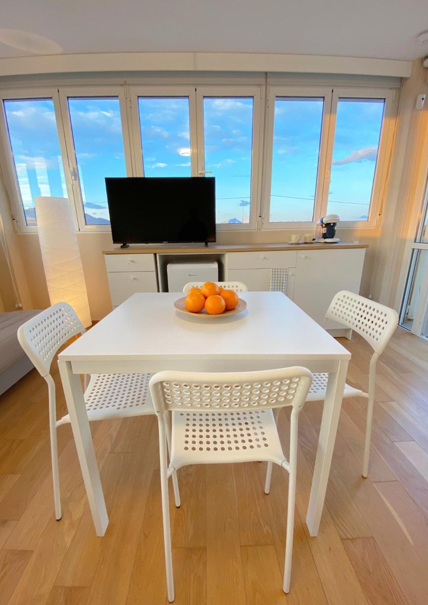 Modern Flat Close To Beach El Campello Exterior photo